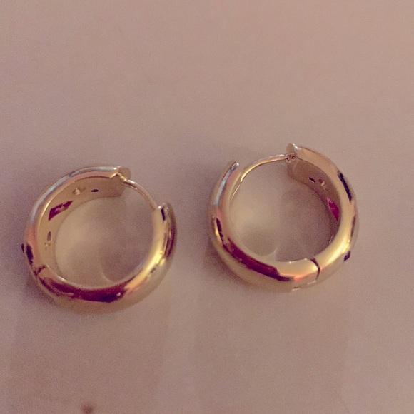 Earring for women - Picture 3 of 3